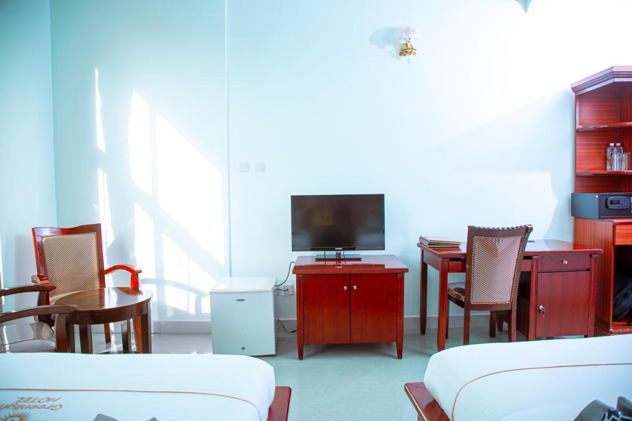 Greenlight Hotel Dar es Salaam Exteriör bild